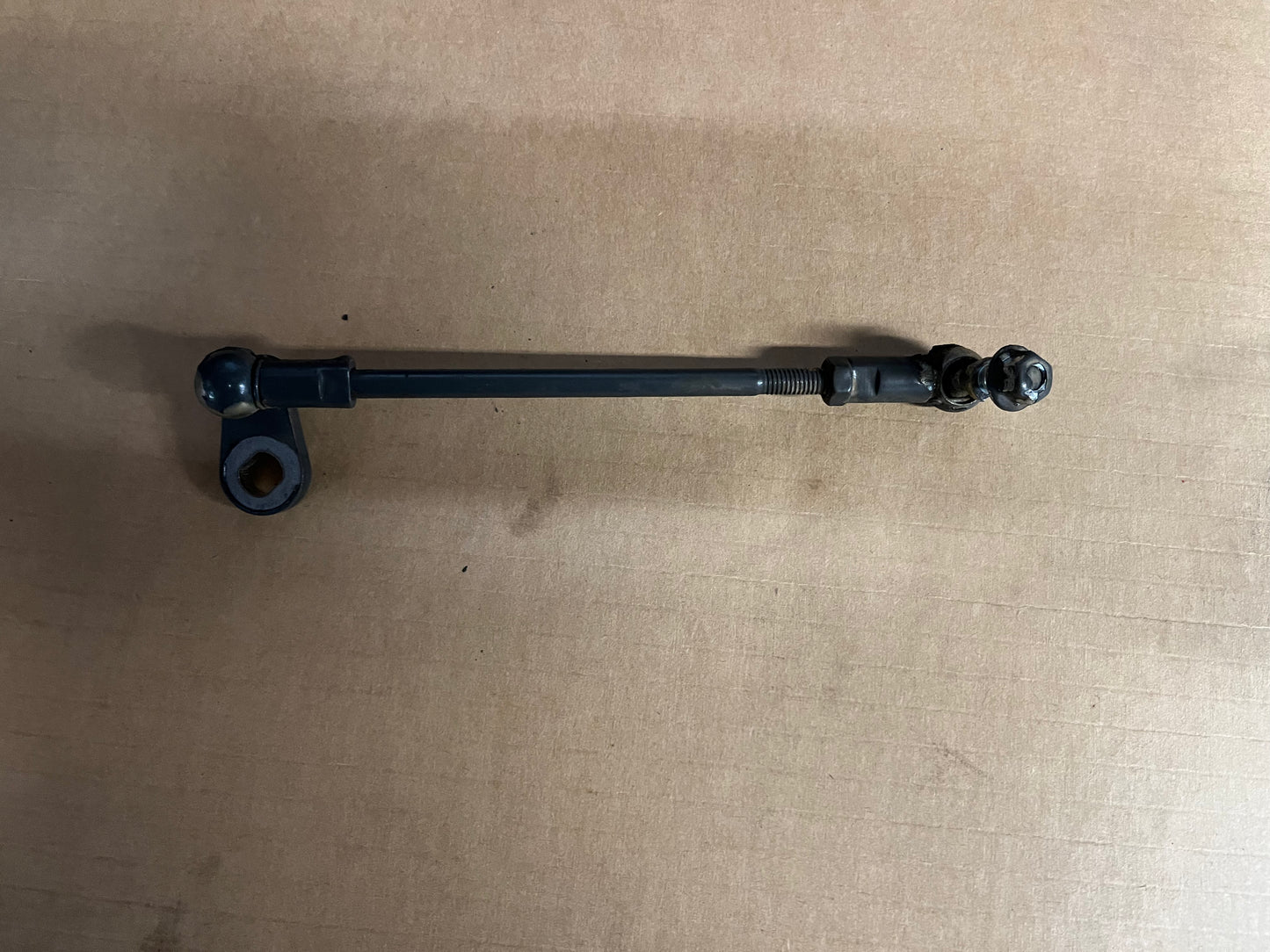 V837091180 Actuating Rod USED