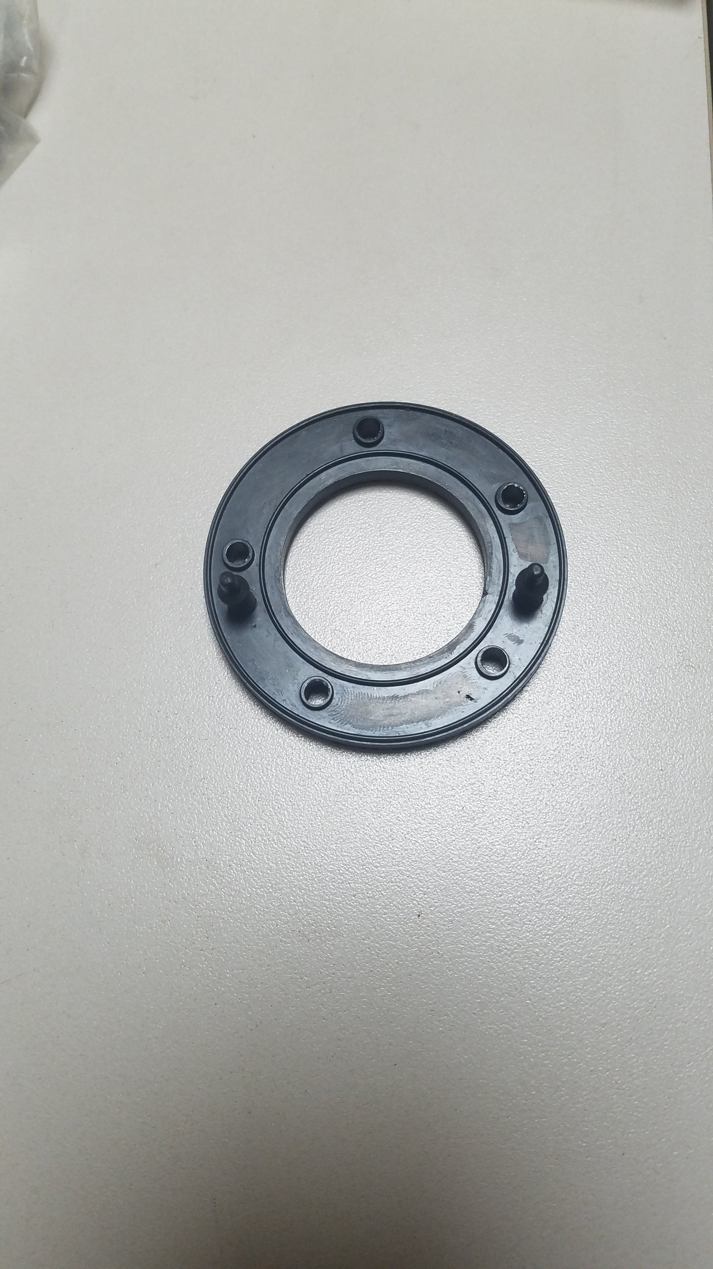 Fuel tank gasket