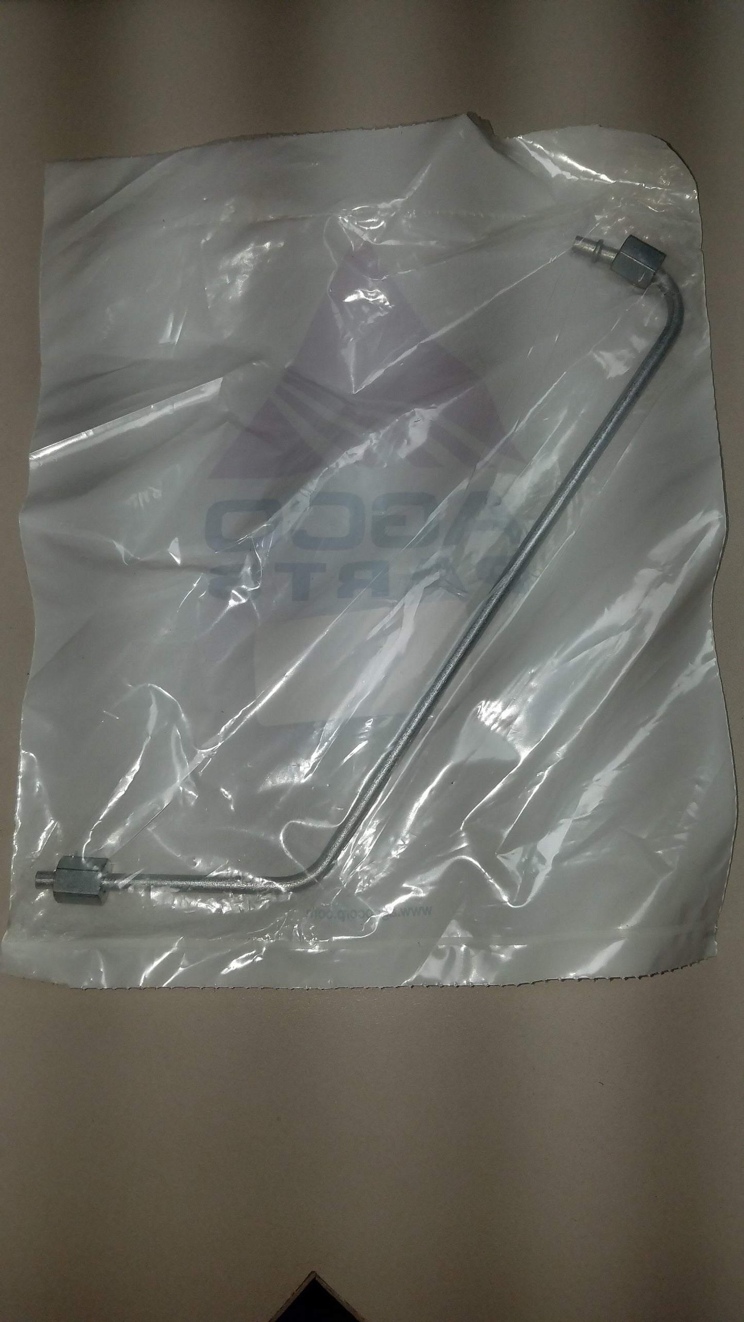3700357M91 FUEL LINE