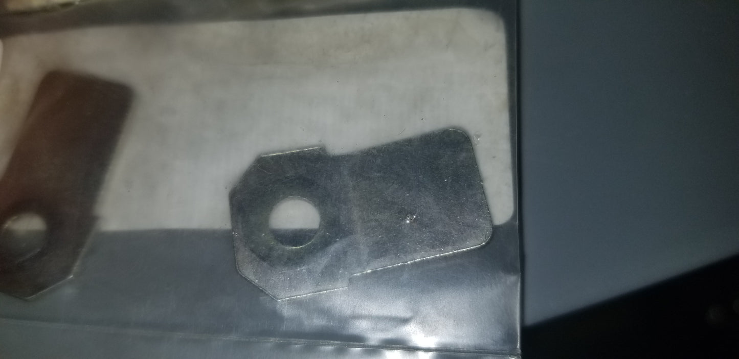 24 018 04-S RETAINER: BREATHER REED