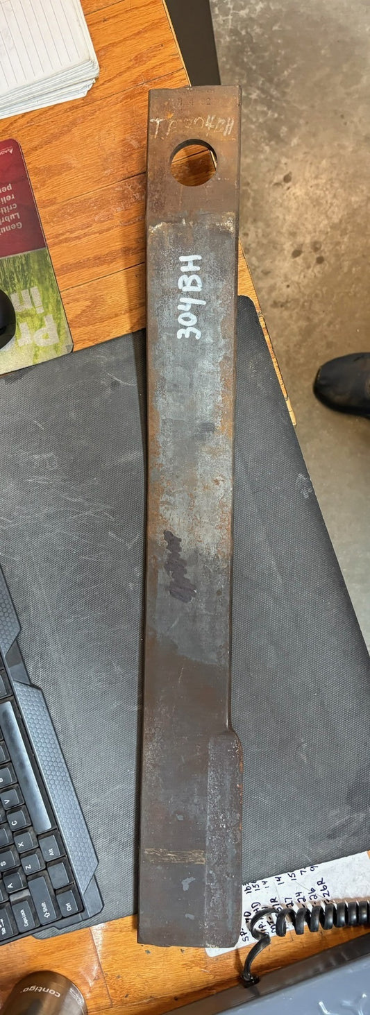 304BH   BLADE