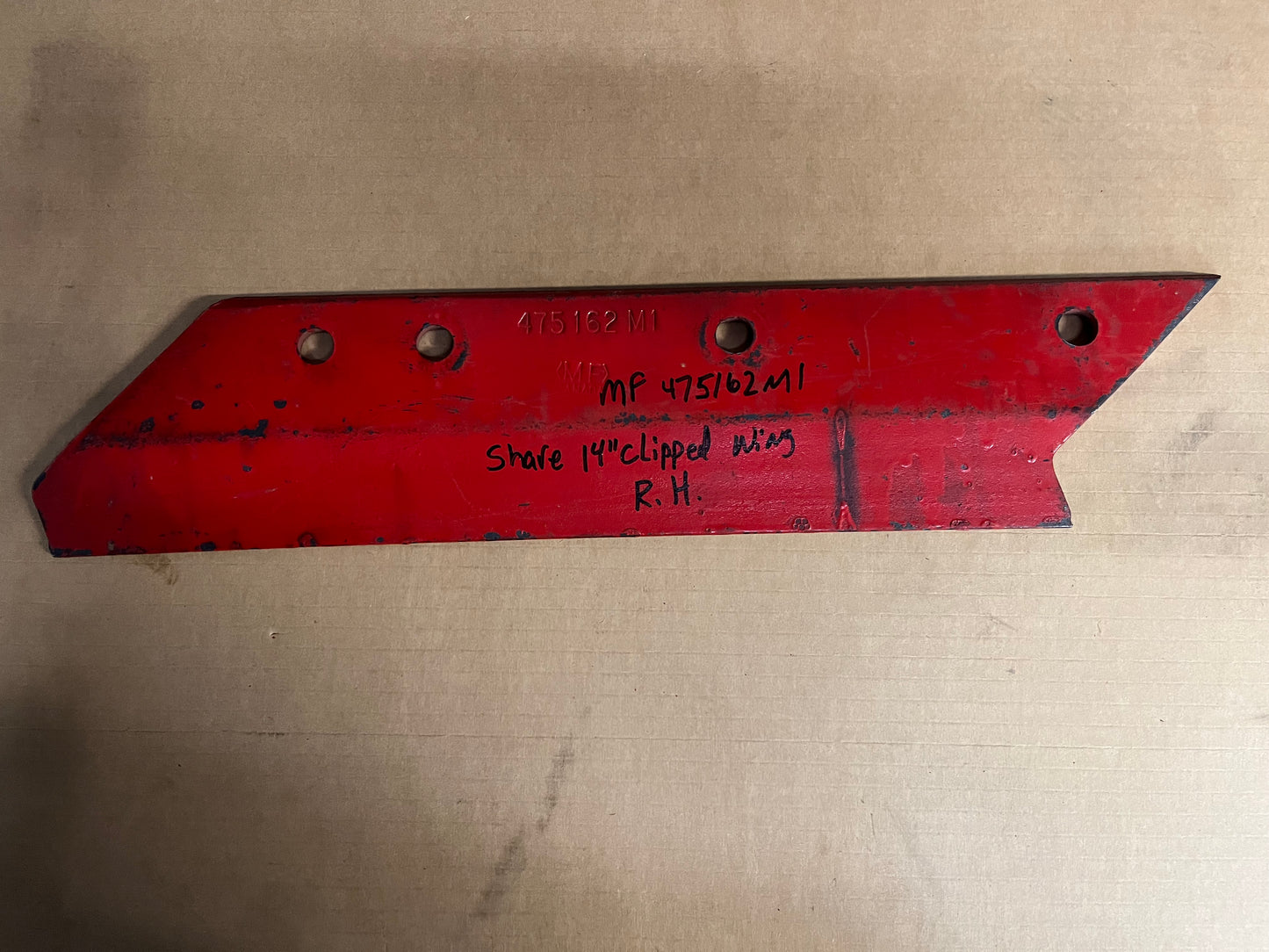 475162M1   SHARE 14” Clipped Wing Right Hand