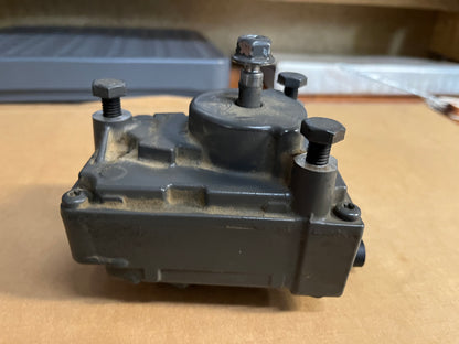 ACP0516000 Actuator Massey Ferguson. USED
