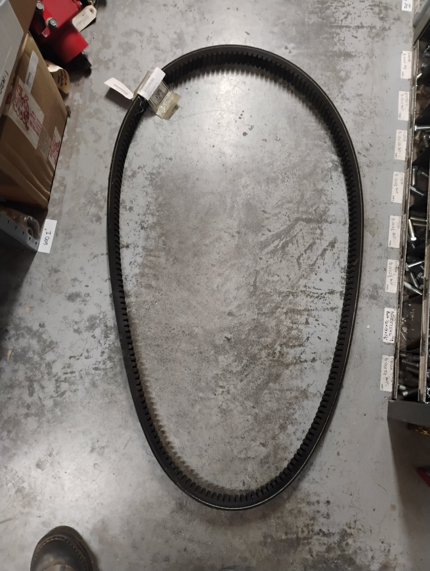 834110M1-D   COMBINE BELT
