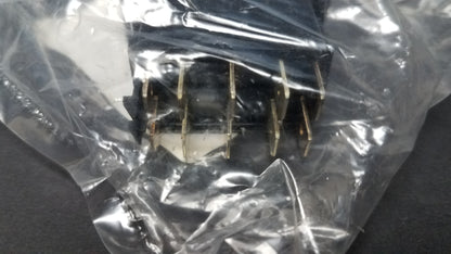 3825102M1   SWITCH