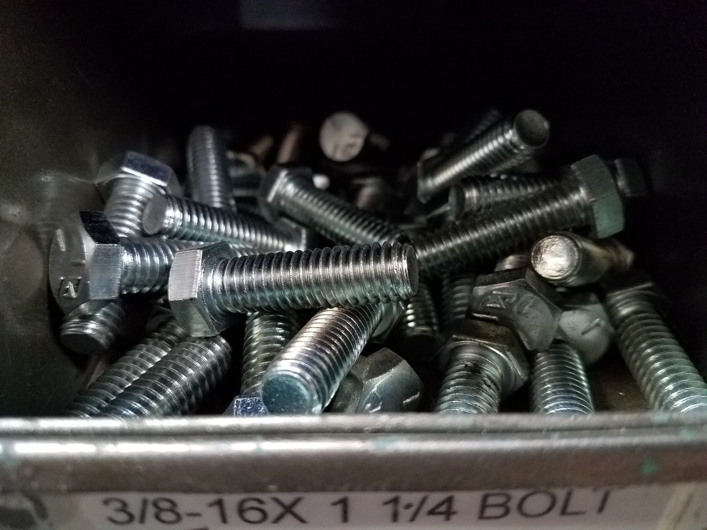 70920415   HEX HEAD BOLT-3/8"-16 X