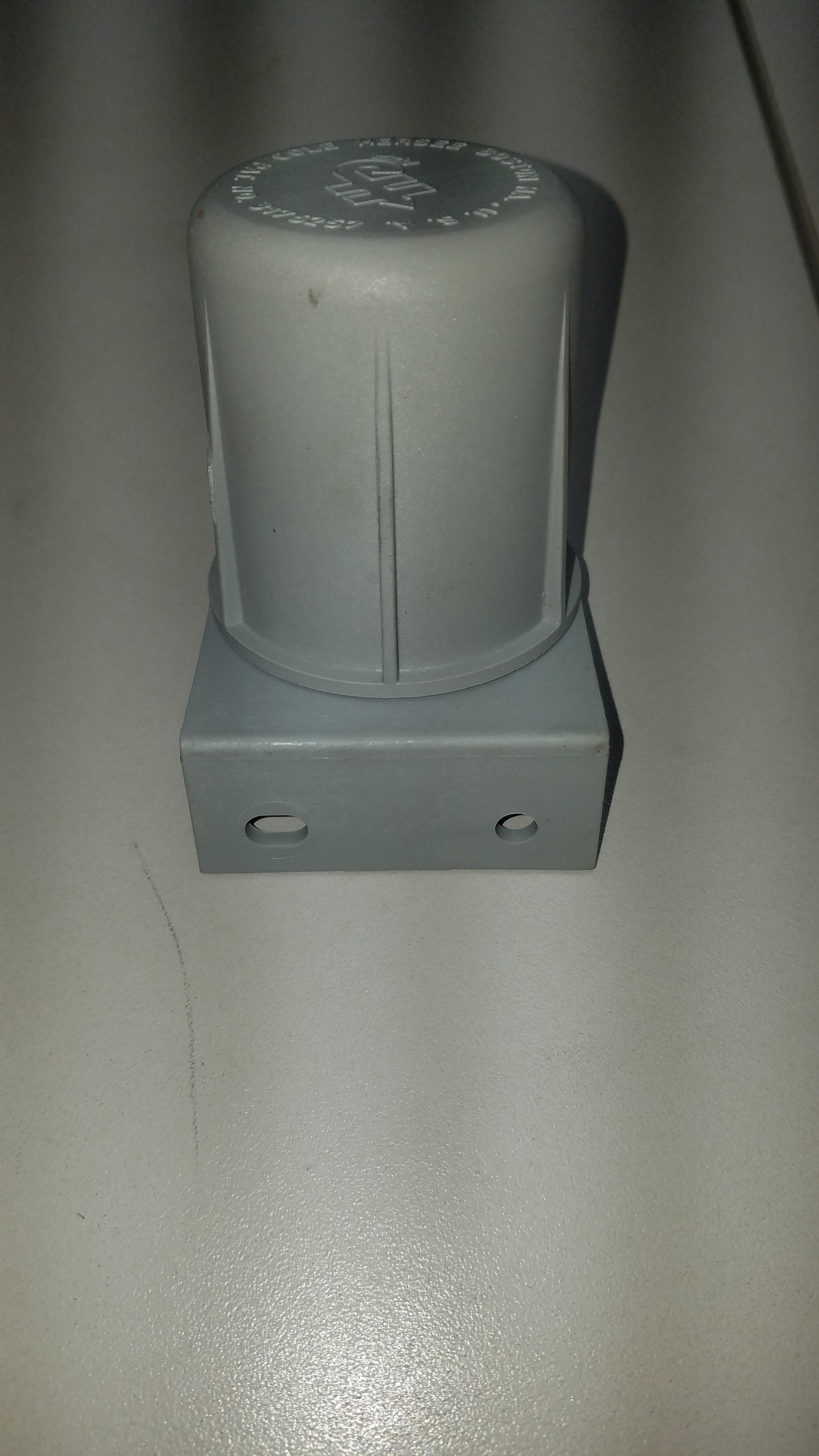 700706922   CONNECTOR CAP