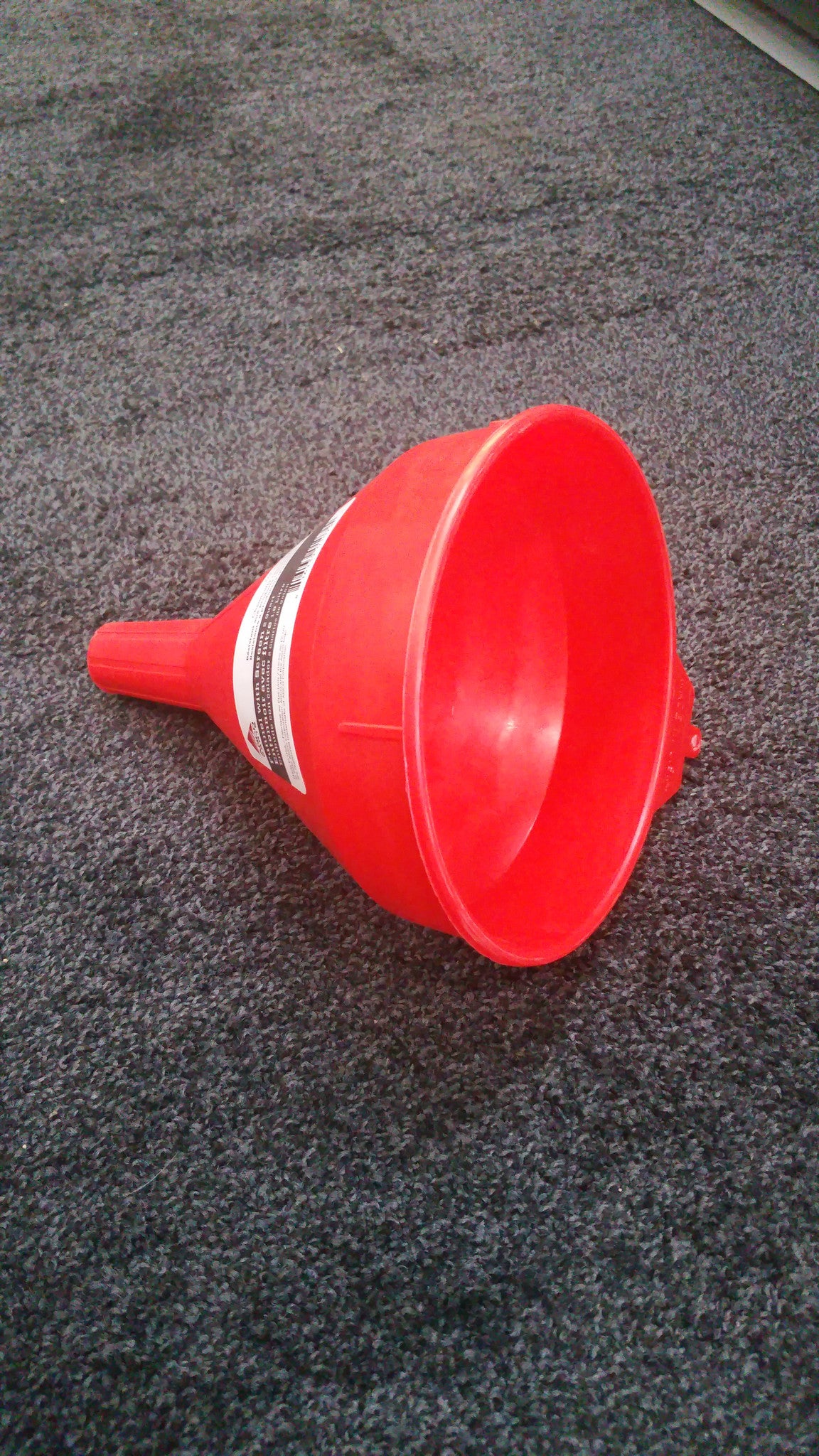 Funnel - 2 Quart - Agco Parts
